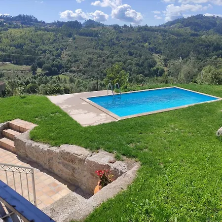 Quinta Netas * كابيسيراس دى باستو